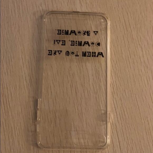 iPhone 7/8 plus clear flexible grip case w/ cable - Picture 4 of 7